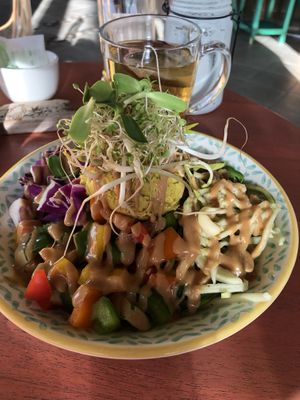 Bowl at One Happy Bowl in Noord