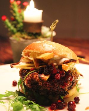 Vegan Christmas burger at Jord & Bord Örnahusen in Borrby