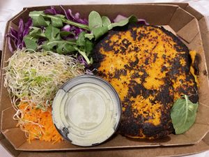 Tortilla de calabaza con ensalada y mayonesa de eneldo  at Mango in Montevideo