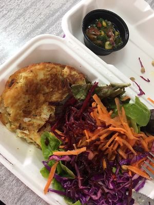 Tortilla de papas con ensalada  at Mango in Montevideo