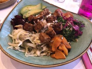 Rainbow 🌈 Bowl with Tempeh  at Kalifornia Kitchen in London