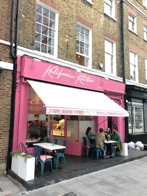 Outside seating  at Kalifornia Kitchen in London