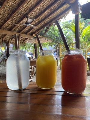 jugos  at Piyoli in Puerto Escondido