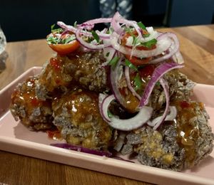 Fried cauliflower, it was a gift from heaven  at Drunken Vegan - 드렁큰비건 in Seoul