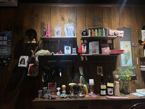 The decor  at Drunken Vegan - 드렁큰비건 in Seoul