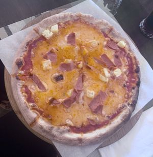 Vegan Hawaiian  at Al Forno in Brighton