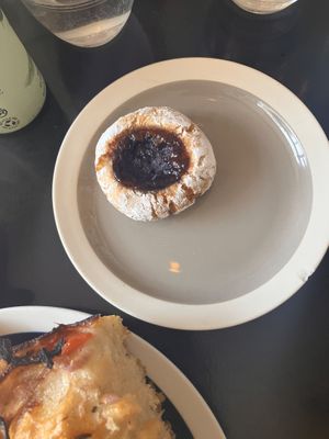 Jamaretti at Little Fitzroy Coffee in Edinburgh