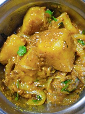 Bombay potatoes at Bhaji Curry House in Guanajuato