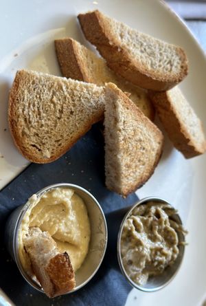 Sourdough (as flatbread unavailable) with hummus and bubaganoush. I nearly cried it was so good (and I’m a tough nut).   at The Lamb Inn in Burford