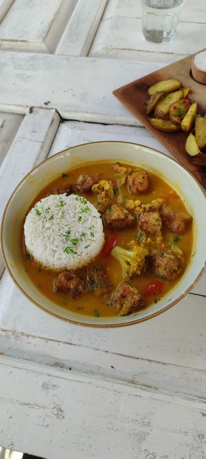 Tofu curry at Samadhi Living - Bliss Casa in 