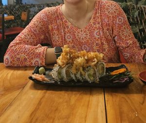 With the Pachamama roll! 😋  at Ensō Sushi in Manuel Antonio