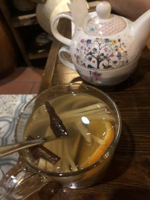 cinnamon tea & jamine tea  at Good Rice zum Elefanten in Konstanz