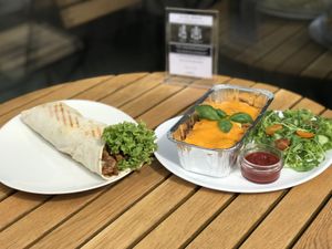 Vegan Kebab & Vegan Kapsalon at Handmade in Olsztyn