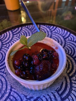 Creme brulee at Secret Garden in Berlin