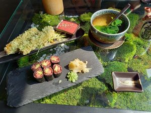 Zwei Vorspeisen at Secret Garden in Berlin