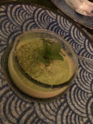 Green Harmony (fresh avocado matcha-cheesecake with a chocolate biscuit base) -> 4€
  at Secret Garden in Berlin