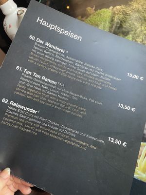 Mains   at Secret Garden in Berlin