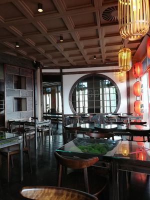 Stilvoller Gastraum at Secret Garden in Berlin