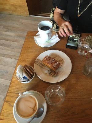 Great coffee and vegan cake! 🌱  at Vivi Bistrot - Navona in Rome