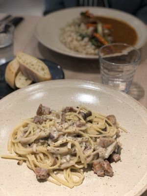 Vegan carbanara at nu dish Deli & Cafe in Tokyo