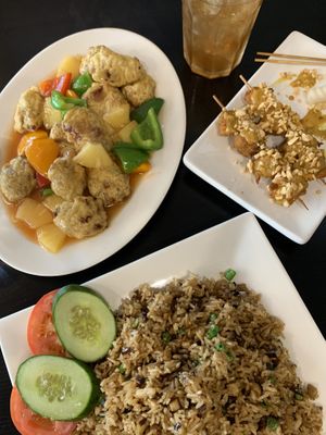 Sweet and sour, satay sticks, fried rice at King's Vegetarian in Bella Vista