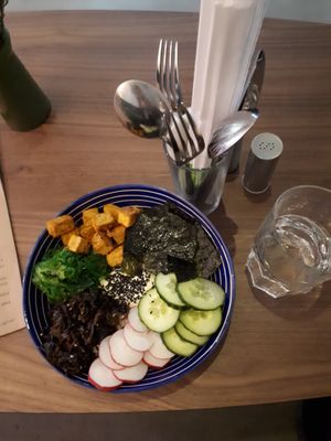 Sushi bowl at I love you - Ya lyublyu tebya -я люблю тебя in St Petersburg