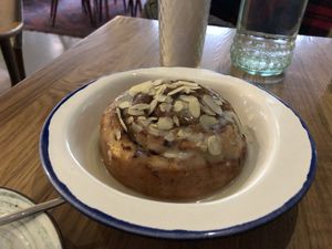 Amazing cinnamon bun  at I love you - Ya lyublyu tebya -я люблю тебя in St Petersburg