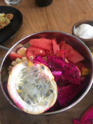 Fruitbowl at Botanik in Kerobokan Kelod