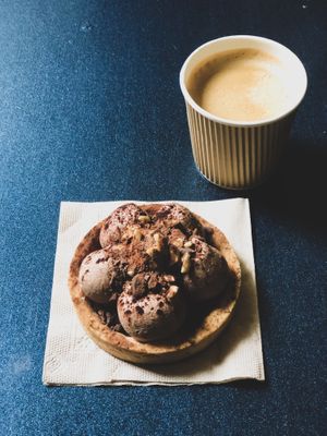 Gâteau au chocolat  at Le Petit Colibri in Lyon