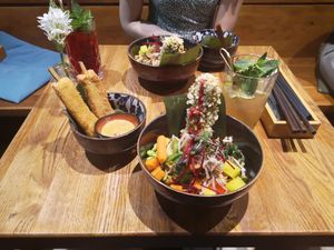 12 "Dau Xien" und 23 "Regeneration Bowl" at An Vegan House  in Hamburg