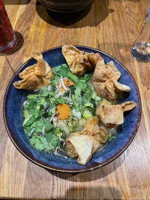 Wantan-Soup  at An Vegan House  in Hamburg