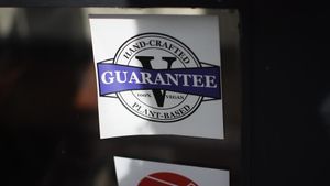 vegan sign at Cinnaholic in Seattle