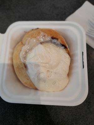  at Cinnaholic in Seattle