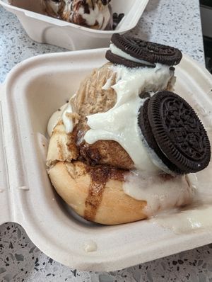  at Cinnaholic in Seattle