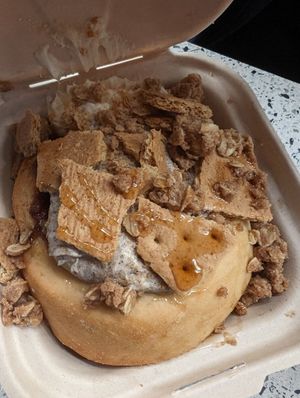  at Cinnaholic in Seattle