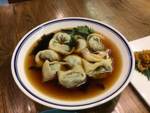 10 pcs of wonton in soup at TàiSù ShūShí in Shanghai