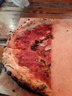 Half of the "rosso" pizza from bambolina (same kitchen) at Kokeshi in Salem