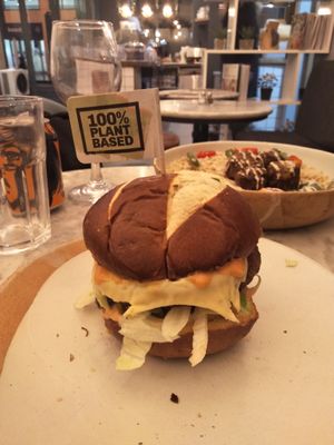 Cheeseburger at Vertigo - Cross St in Manchester