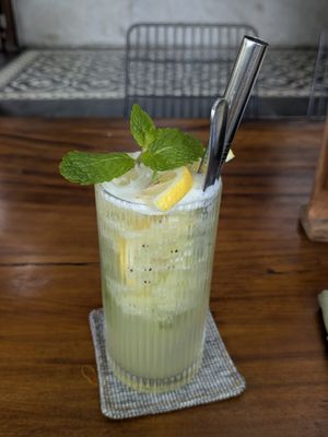 Mint Kiwi Lemonade at Manggis in Canggu in Canggu