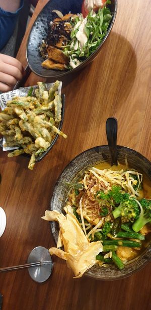 Laksa and tempura beans at Brainwave Cafe in Sydney