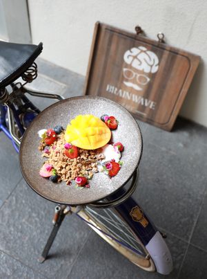 Mango Granola at Brainwave Cafe in Sydney