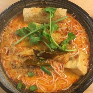 Vegetarian laksa at Brainwave Cafe in Sydney