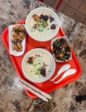 vegan saimin  at Saimin Dojo in Kapaa