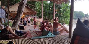 Area to lie down with drinks and/or food at Benny's On The Beach in Koh Lipe
