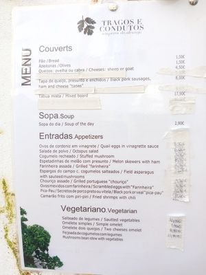 2 vegan dishes , in vegetarian menu at Tragos E Condutos in Evora