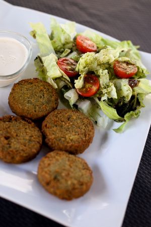 Falafel at Sondemar in Cadiz
