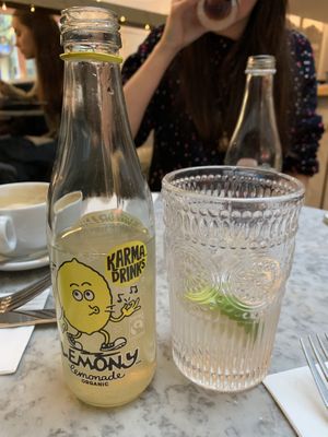 👌🏻 at Redemption - Seven Dials in London