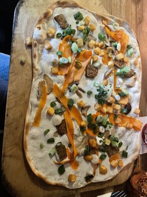Flammkuchen mit Kräuterseitlingen  at Mokel Bar in Muenster