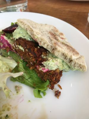 Burger (it was too tasty to not start) at Potiron et Ciboulette in Angers