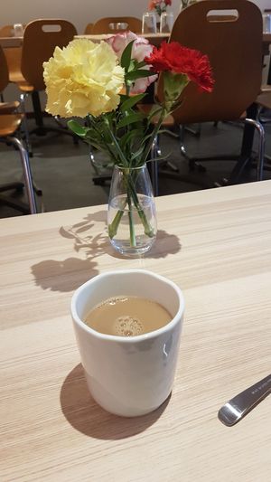 Chai tea at Bhajan Cafe in Nice